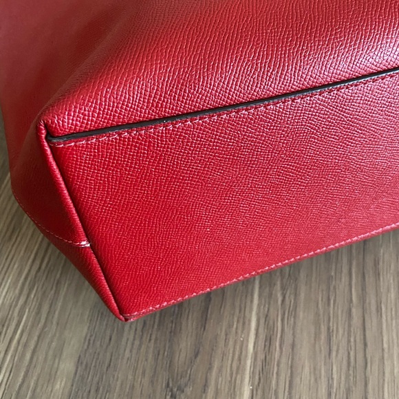 Coach Red Gallery Tote Bag 79608 - Picture 7 of 13